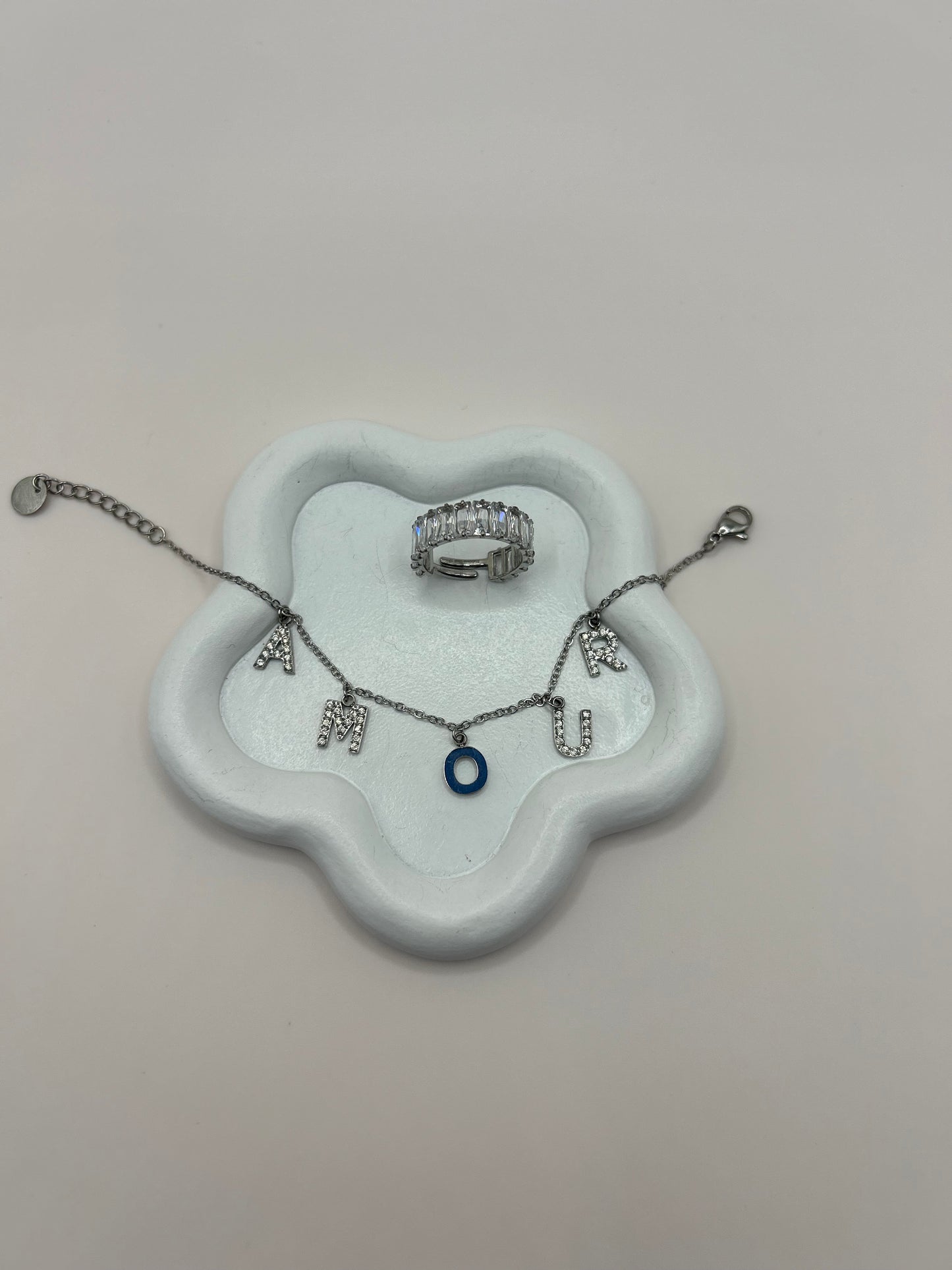 “AMOUR” bracelet