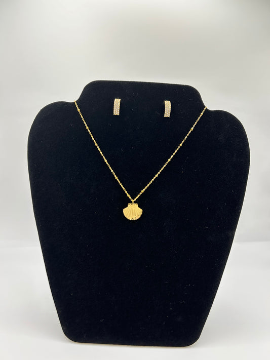 Sienna Gold Necklace